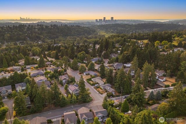 14008 SE 21st Place, Bellevue, WA 98007