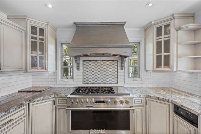 29665 Meadowmist, Agoura Hills, CA 91301