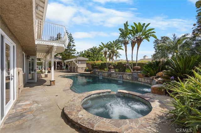 29665 Meadowmist, Agoura Hills, CA 91301
