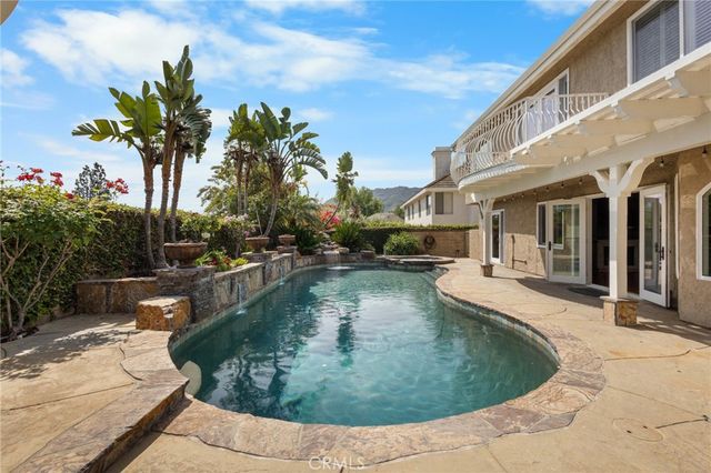 29665 Meadowmist, Agoura Hills, CA 91301