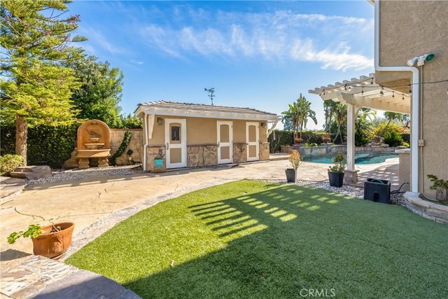 29665 Meadowmist, Agoura Hills, CA 91301