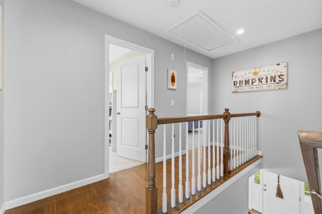 155 Prattown Ln, Bridgewater, MA 02324