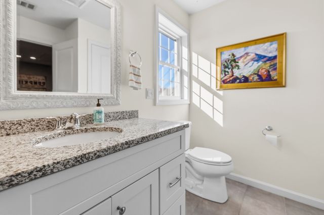 155 Prattown Ln, Bridgewater, MA 02324