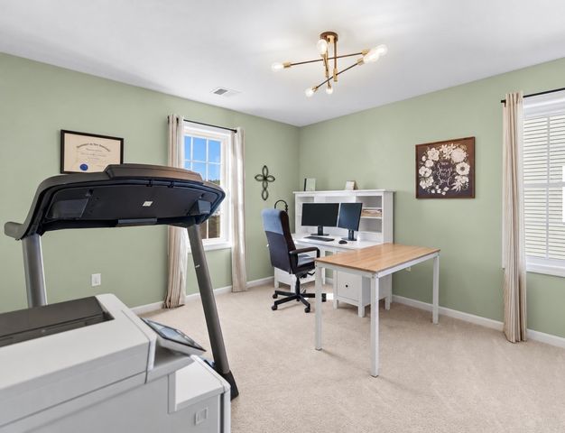 155 Prattown Ln, Bridgewater, MA 02324
