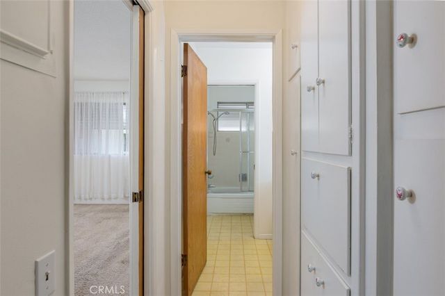 1901 Peyton Avenue W, Burbank, CA 91504