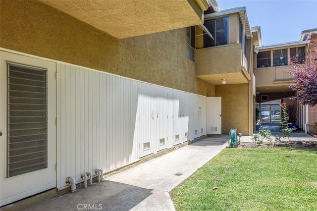 1901 Peyton Avenue W, Burbank, CA 91504