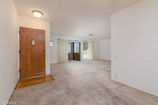 1901 Peyton Avenue W, Burbank, CA 91504