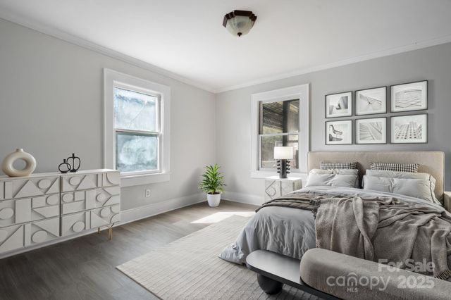 204 22nd Avenue NE, Hickory, NC 28601