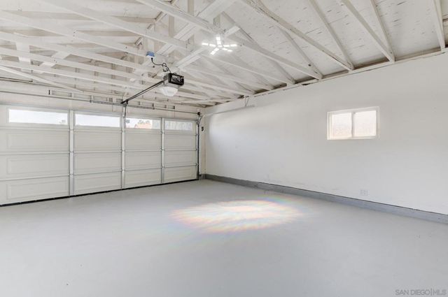 8667 Cetus Rd, San Diego, CA 92126