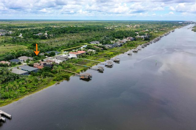 284 S Riverwalk Dr, Palm Coast, FL 32137