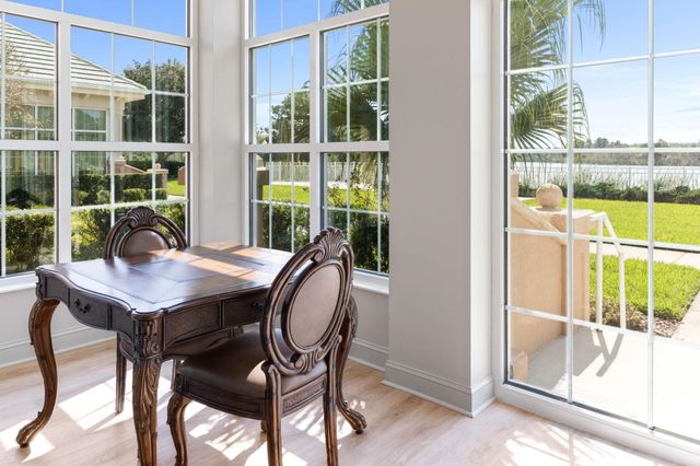 284 S Riverwalk Dr, Palm Coast, FL 32137