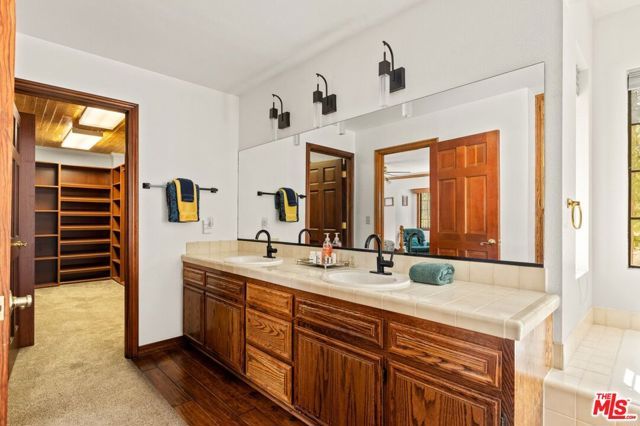 676 Zurich Drive, Lake Arrowhead, CA 92352