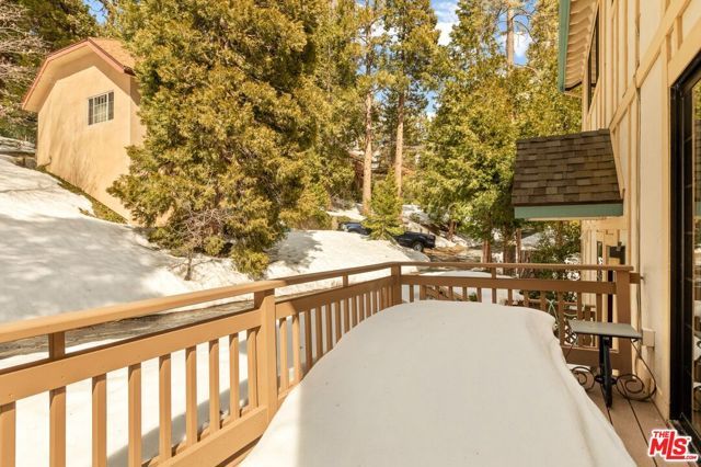 676 Zurich Drive, Lake Arrowhead, CA 92352