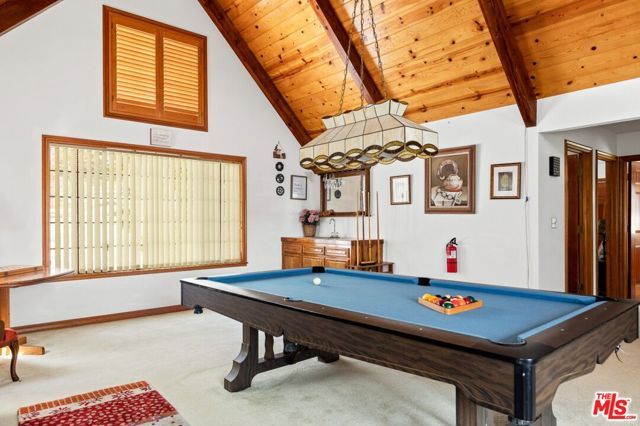 676 Zurich Drive, Lake Arrowhead, CA 92352