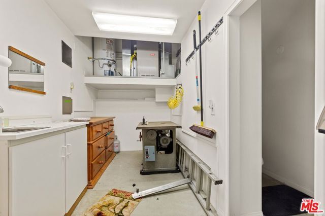 676 Zurich Drive, Lake Arrowhead, CA 92352