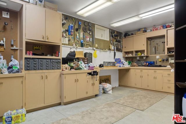 676 Zurich Drive, Lake Arrowhead, CA 92352