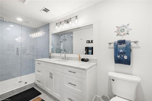 979 Whelk DR, Sanibel, FL 33957