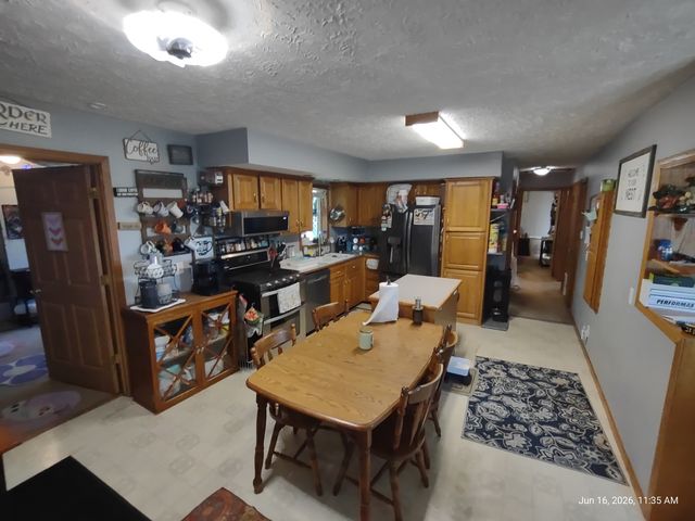 1605 N Il Rte 47, Morris, IL 60450