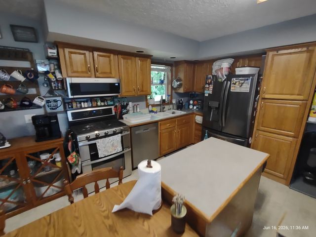1605 N Il Rte 47, Morris, IL 60450