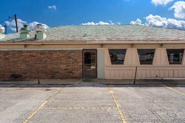 426 S Wilson Street, Vinita, OK 74301