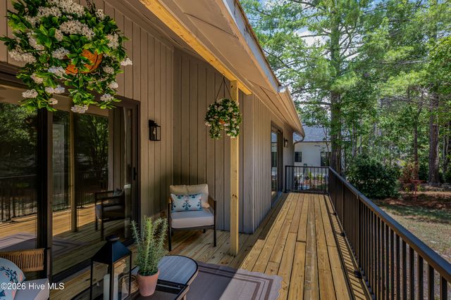 720 Diamondhead Drive S, Pinehurst, NC 28374