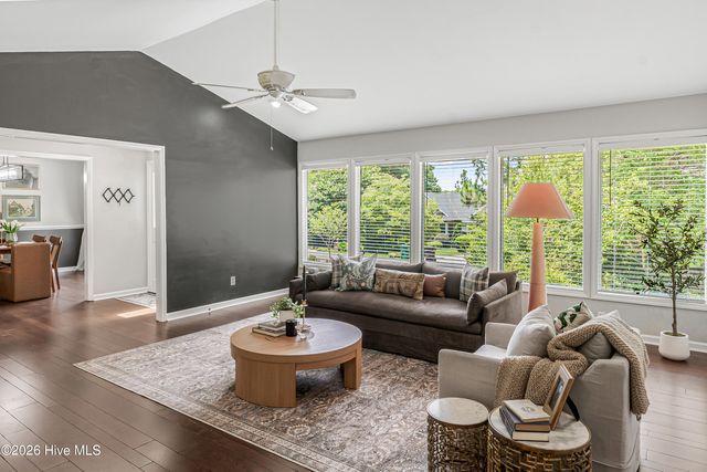 720 Diamondhead Drive S, Pinehurst, NC 28374