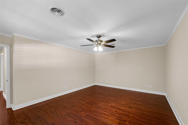 37 Colony Park Circle, Galveston, TX 77551