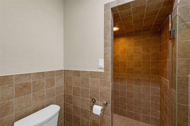 37 Colony Park Circle, Galveston, TX 77551