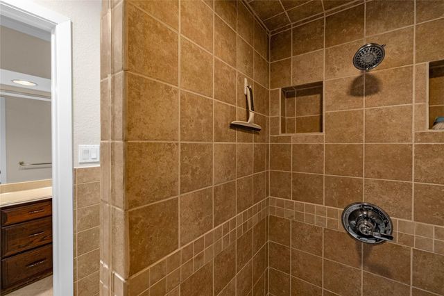 37 Colony Park Circle, Galveston, TX 77551