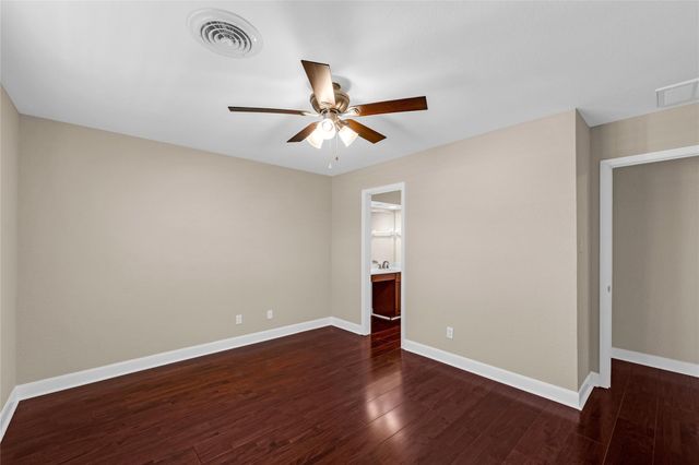 37 Colony Park Circle, Galveston, TX 77551