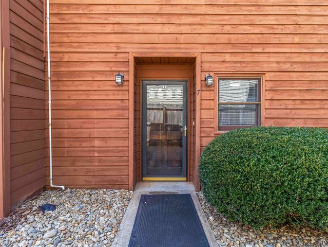 7 Cobble Drive, Inman, SC 29349