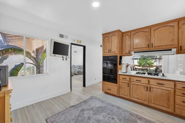 2615 Water Tree Way, Sacramento, CA 95826