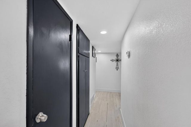2615 Water Tree Way, Sacramento, CA 95826