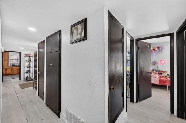 2615 Water Tree Way, Sacramento, CA 95826