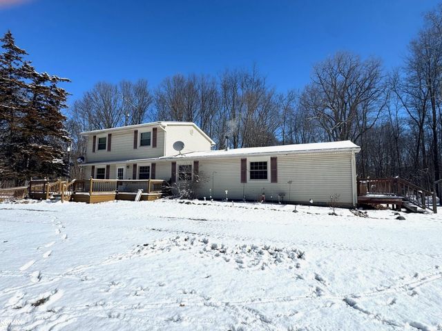 3915 Gregory Road, Iosco Twp, MI 48137