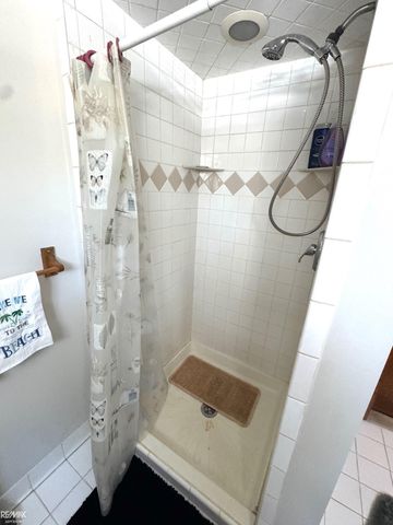 3915 Gregory Road, Iosco Twp, MI 48137