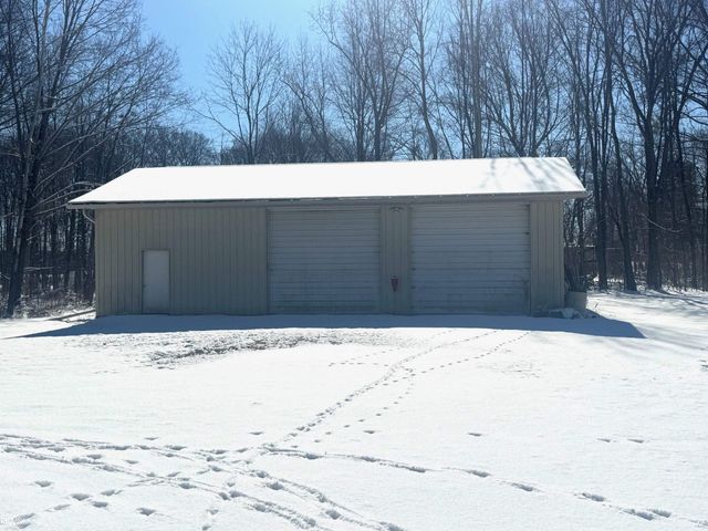 3915 Gregory Road, Iosco Twp, MI 48137