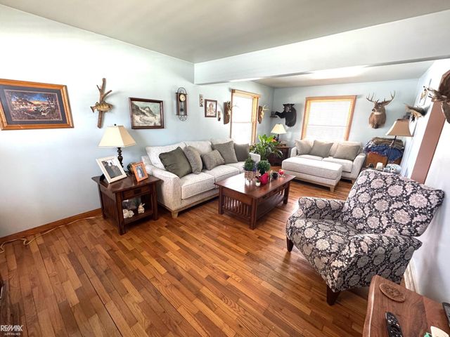 3915 Gregory Road, Iosco Twp, MI 48137