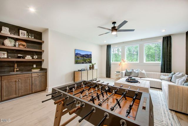 1912 Lawrence Rd, Hillsborough, NC 27278