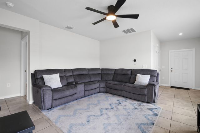 521 Cherimoya Street, Fort Pierce, FL 34981