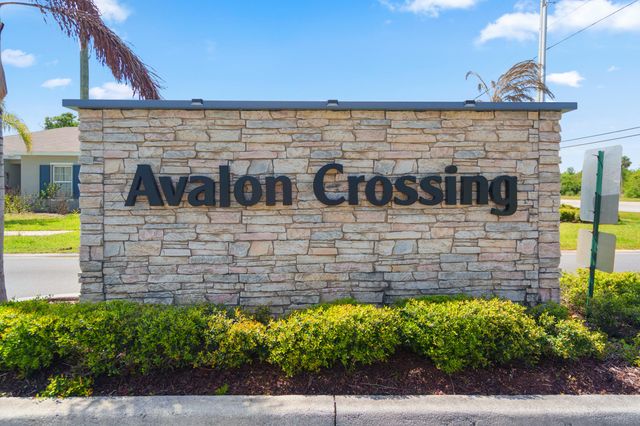 521 Cherimoya Street, Fort Pierce, FL 34981