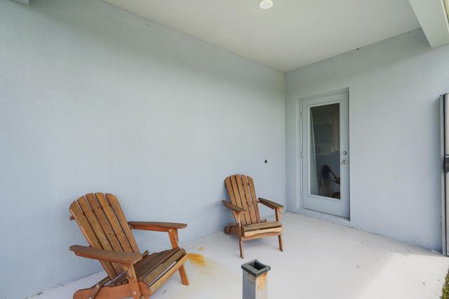 521 Cherimoya Street, Fort Pierce, FL 34981