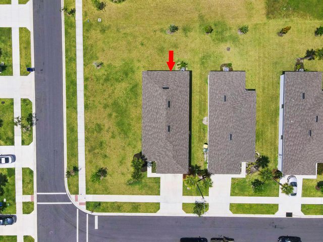 521 Cherimoya Street, Fort Pierce, FL 34981