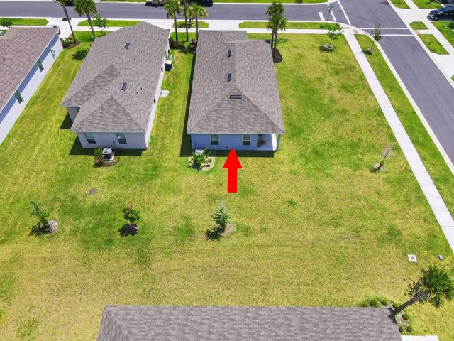 521 Cherimoya Street, Fort Pierce, FL 34981
