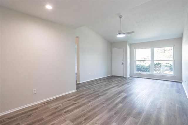 13706 Flagstone Lane, Dallas, TX 75240