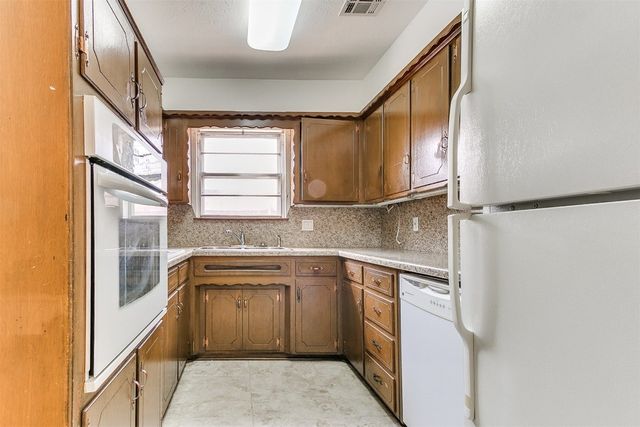 7620 NW 28th Terrace, Bethany, OK 73008