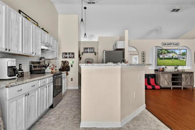 195 PARKVIEW DRIVE, Palm Coast, FL 32164