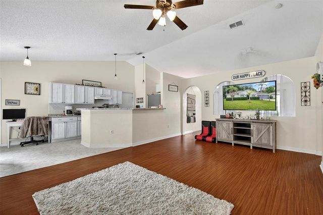 195 PARKVIEW DRIVE, Palm Coast, FL 32164