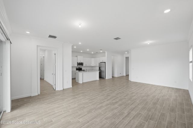 1863 Antarus Drive NW, Palm Bay, FL 32907