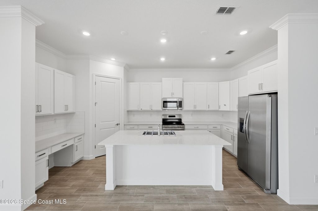 1863 Antarus Drive NW, Palm Bay, FL 32907